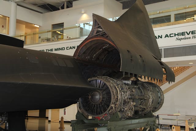 - Lockheed