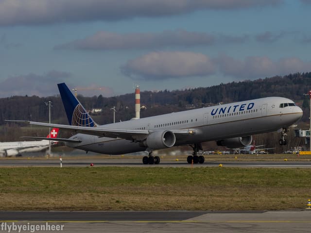 N76062 - Boeing