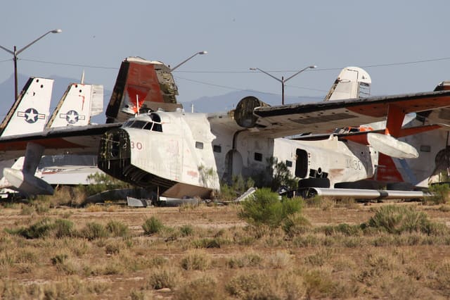- Twin-engine aircraft