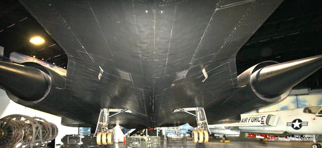 - Lockheed