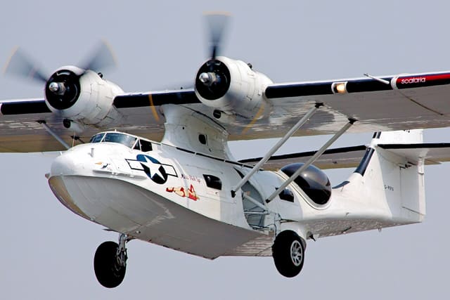 - Twin-engine aircraft