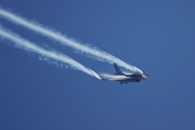 - Aircraft