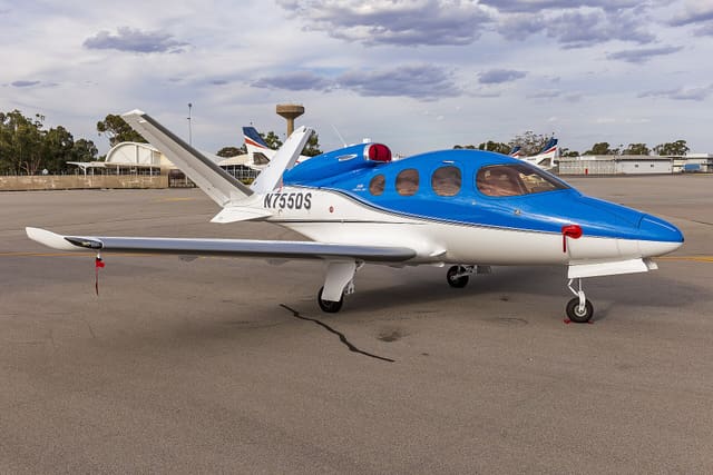 N755DS - Business jet