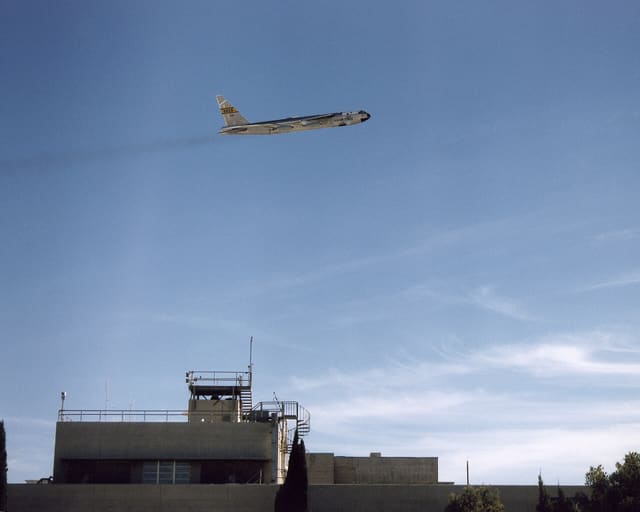 - Aircraft