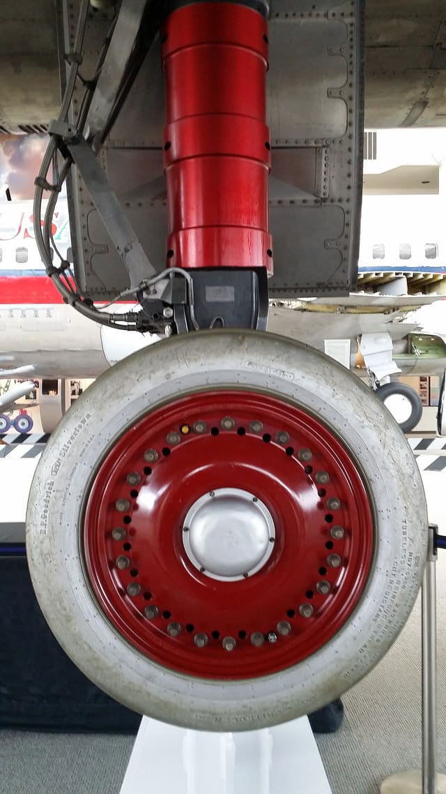 - Aircraft