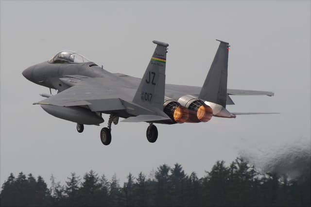 - Twin-engine aircraft
