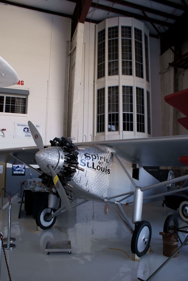 - Aircraft
