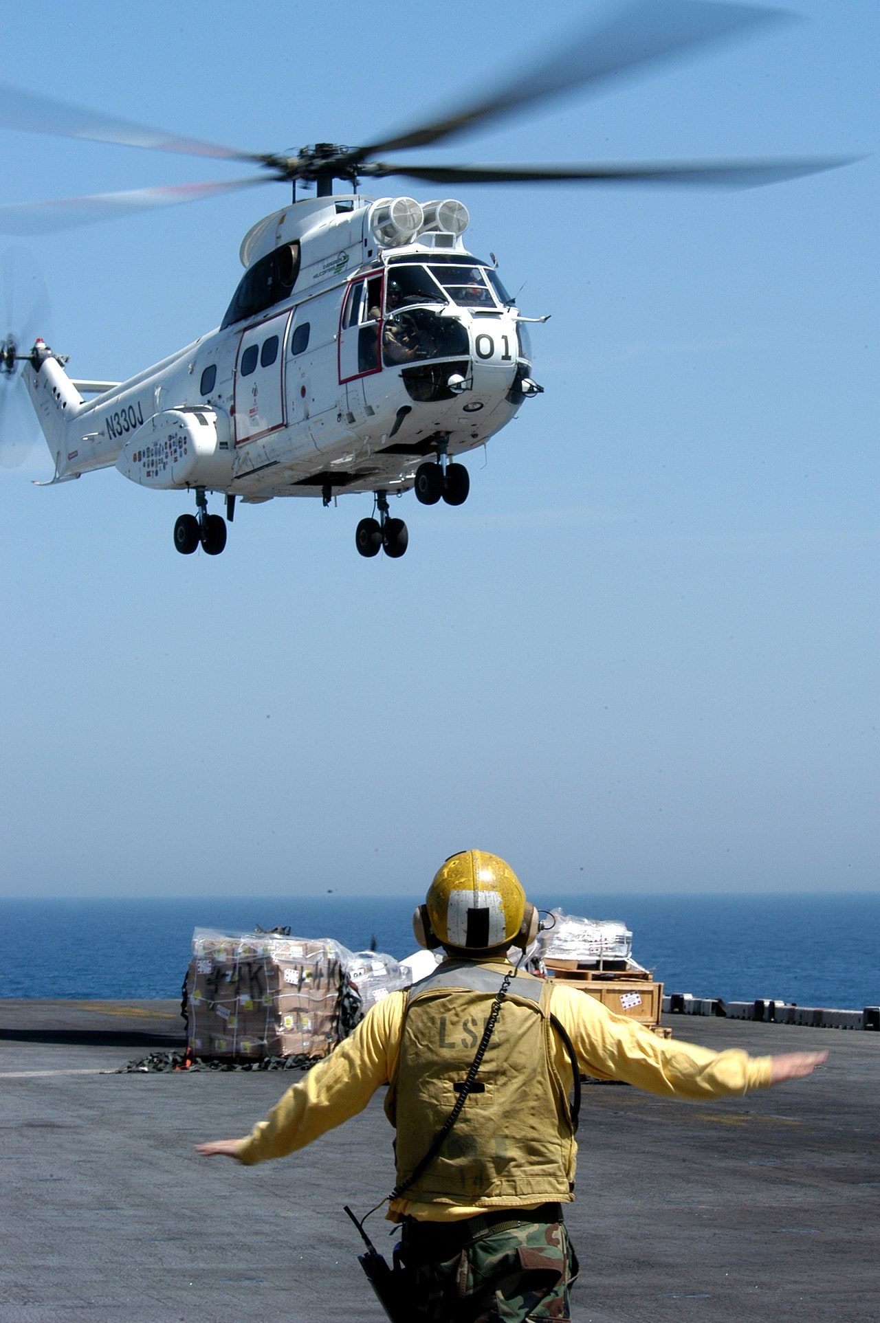 U.S. Navy photo by Photographer's Mate Airman Finley Williams's best shot — N330J