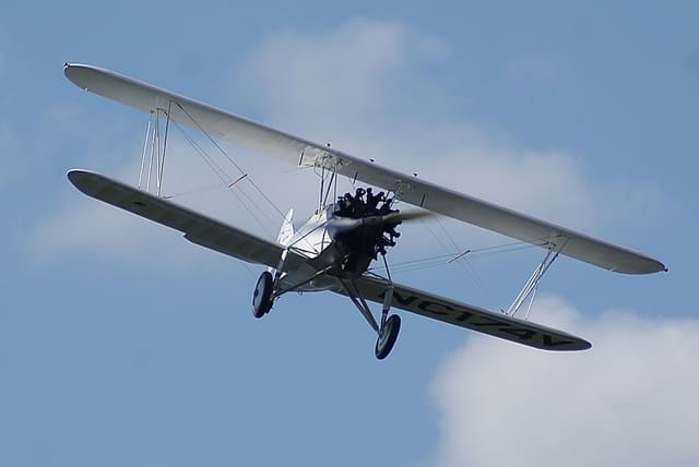 - Single-engine aircraft