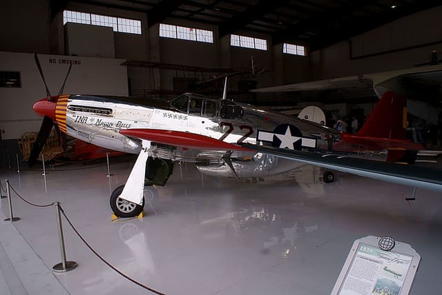 - Single-engine aircraft