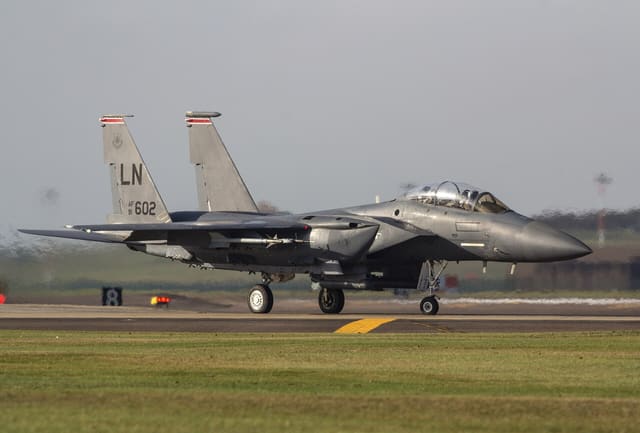 - Twin-engine aircraft