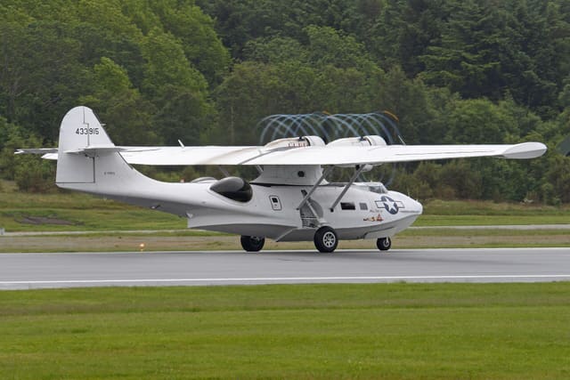 - Twin-engine aircraft