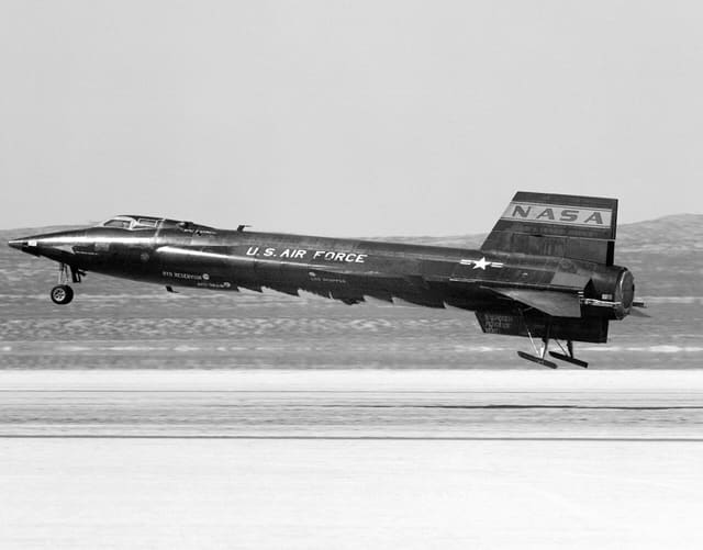 - Aircraft
