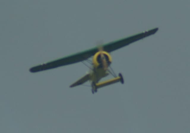 - Single-engine aircraft