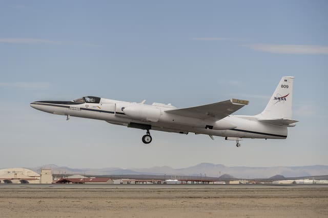 - Aircraft