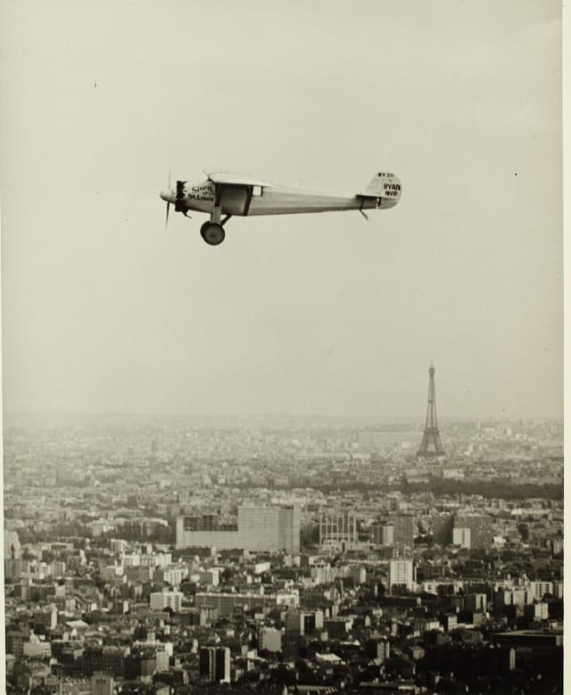 - Single-engine aircraft