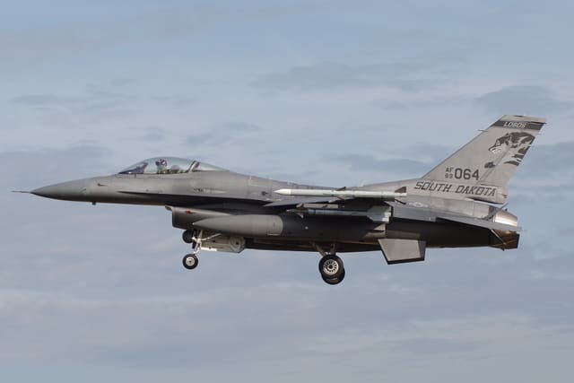 - Single-engine aircraft