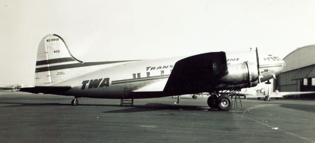 - Twin-engine aircraft