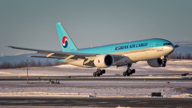 - Twin-engine aircraft
