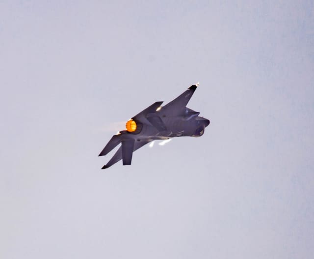 - Aircraft