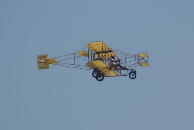 - Aircraft