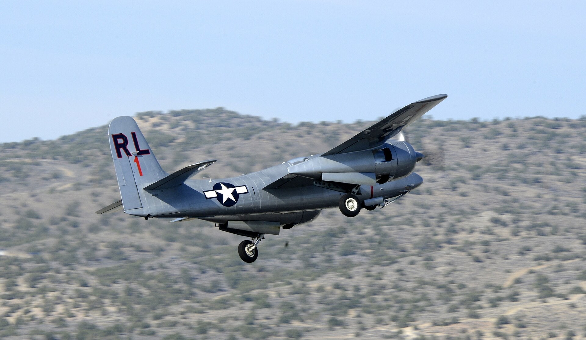 WPAviatrix's best shot — N747MX