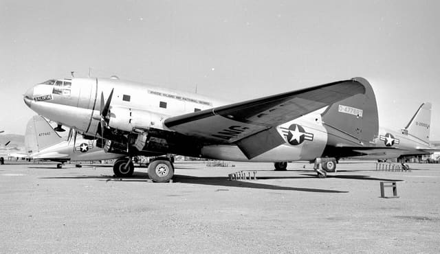 - Twin-engine aircraft