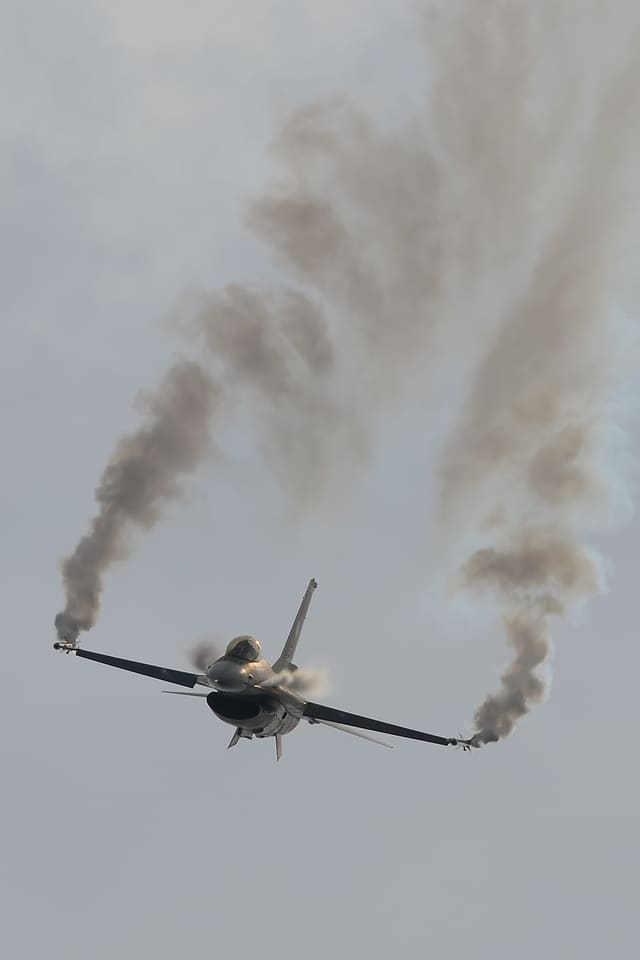  — Single-engine aircraft