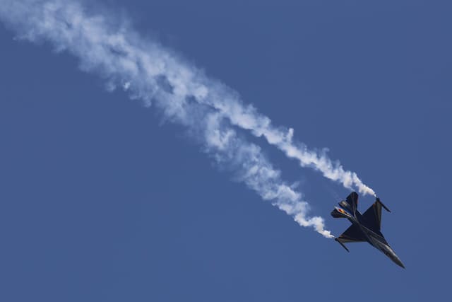  — Single-engine aircraft