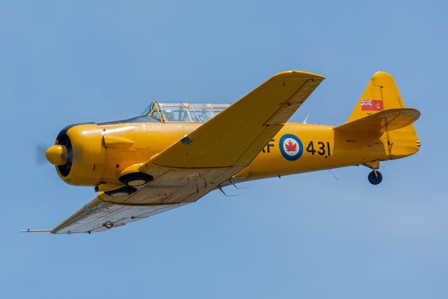 - Single-engine aircraft