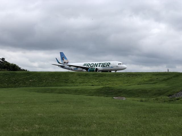 - Twin-engine aircraft