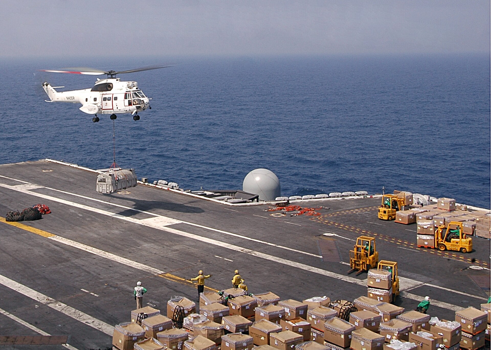 U.S. Navy photo by Mass Communication Specialist Seaman Shanika L. Futrell's best shot — N405R
