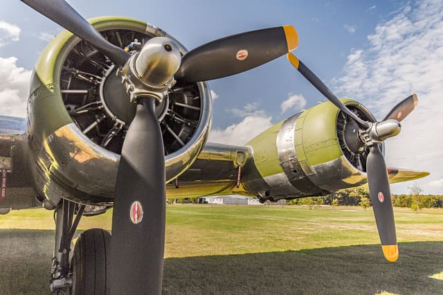 - Twin-engine aircraft