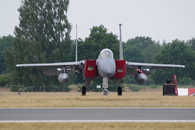 - Twin-engine aircraft
