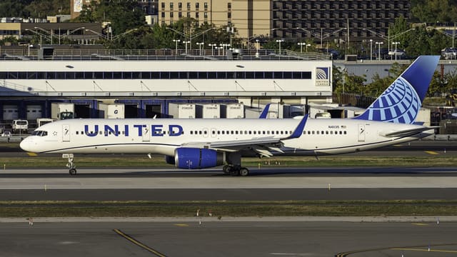 N41135 — Boeing