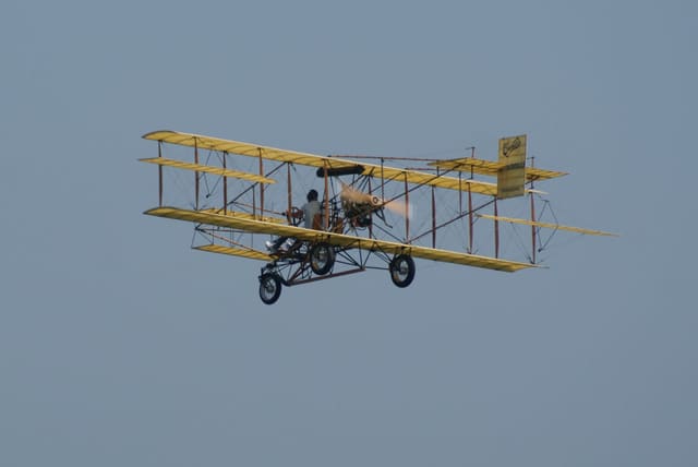- Aircraft