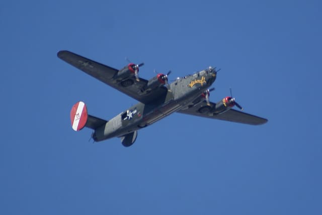 - Aircraft