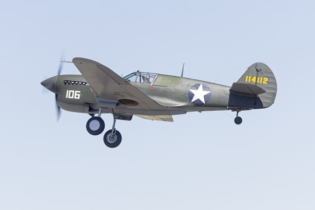 - Single-engine aircraft