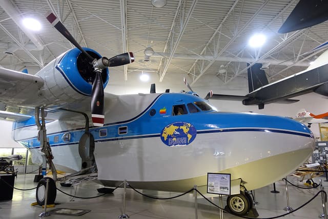 N44RD — Twin-engine aircraft
