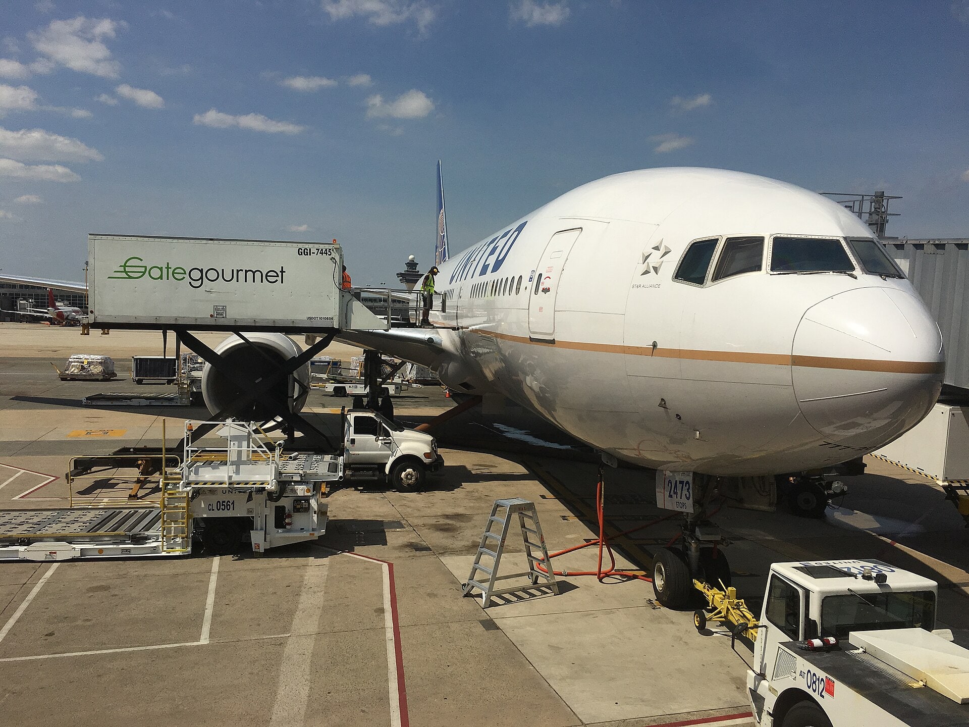 Thomas Woodtli's best shot — N773UA