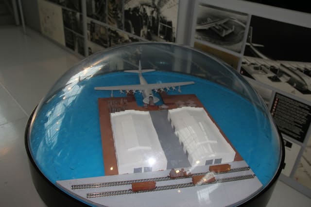 - Aircraft