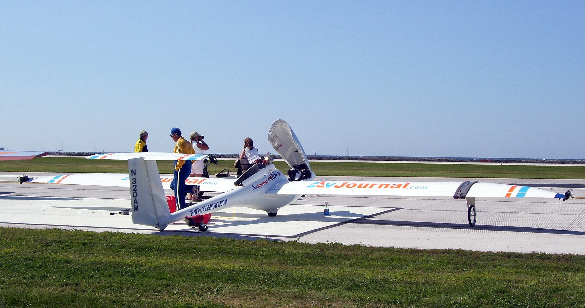 Mr.Z-man's best shot — N320AM