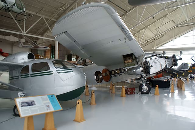 - Twin-engine aircraft