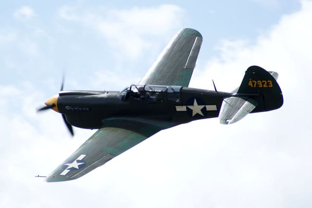 - Single-engine aircraft
