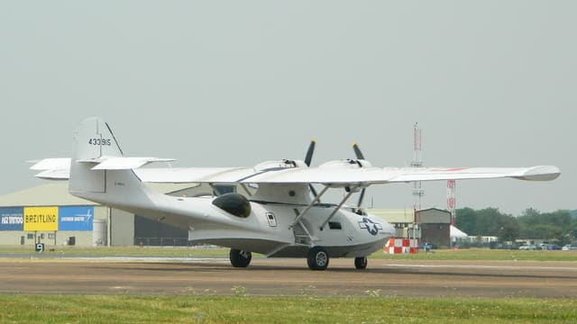 - Twin-engine aircraft