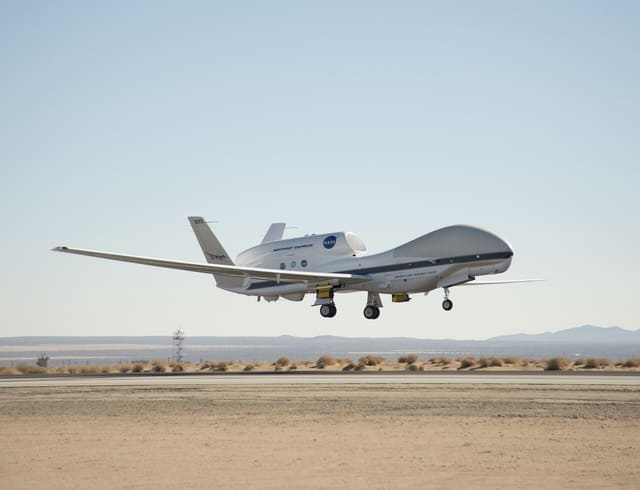 - Aircraft