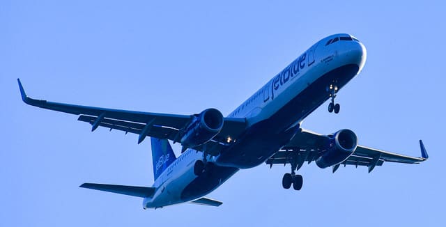 - Twin-engine aircraft