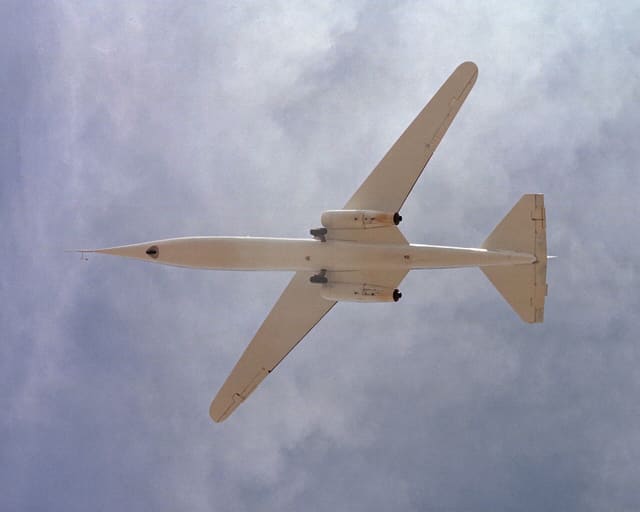 - Aircraft