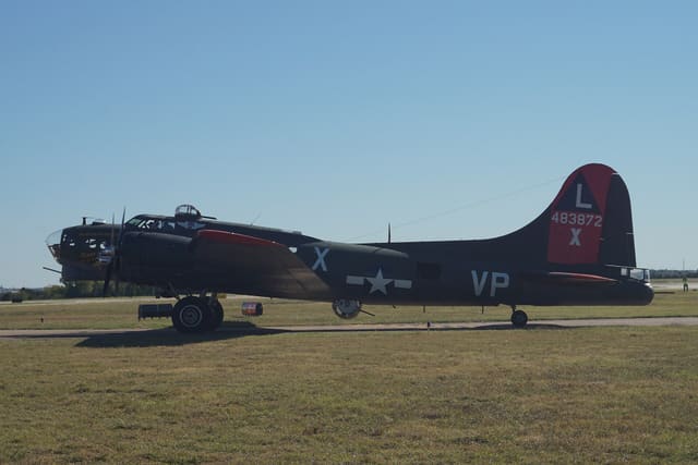 - Twin-engine aircraft