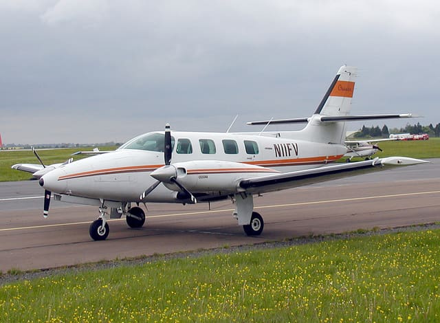 N11FV - Cessna